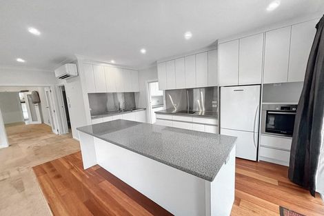 Photo of property in 120 Park Terrace, Christchurch Central, Christchurch, 8013