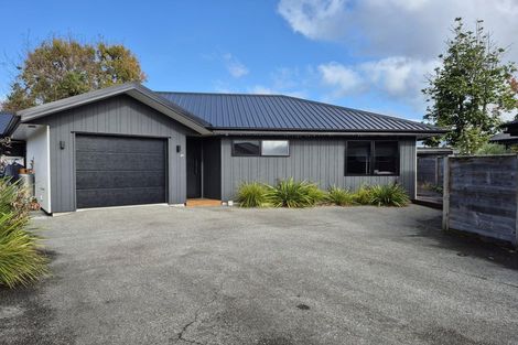 Photo of property in 108b Weraroa Road, Levin, 5510
