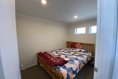 Photo of property in 18 Whekau Drive, Takanini, 2112