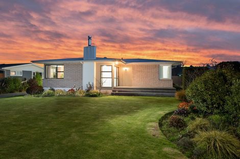 Photo of property in 4 Newbourne Crescent, Redwoodtown, Blenheim, 7201