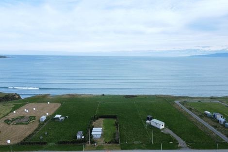 Photo of property in 35 Surrey Street, Orepuki, Riverton, 9881