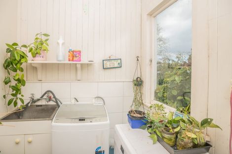 Photo of property in 121 Iranui Road, Inner Kaiti, Gisborne, 4010