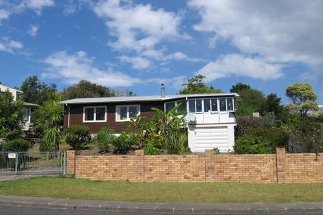 Photo of property in 48 Alexander Avenue, Torbay, Auckland, 0630