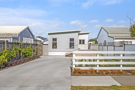Photo of property in 58 Awapuni Road, Awapuni, Gisborne, 4010