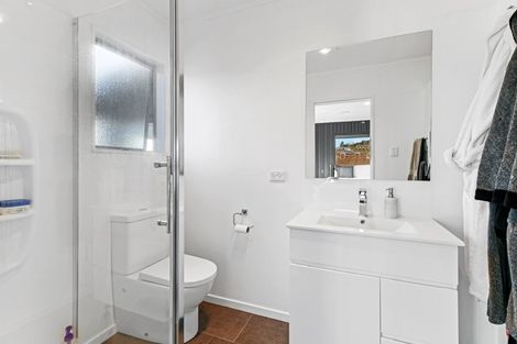 Photo of property in 9 Matai Place, Waikawa, Picton, 7220