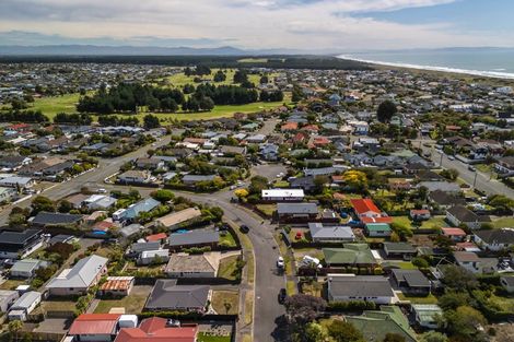 Photo of property in 27 Monowai Crescent, North New Brighton, Christchurch, 8083