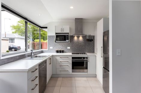 Photo of property in 285b Cranford Street, St Albans, Christchurch, 8052