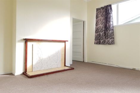 Photo of property in 1/6 Arcadia Crescent, Bayview, Auckland, 0629