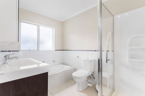 Photo of property in 9a Baird Street, Howick, Auckland, 2014