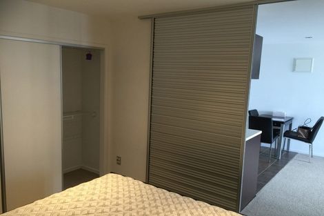 Photo of property in The Statesman Apartments, 1006/1 Parliament Street, Auckland Central, Auckland, 1010