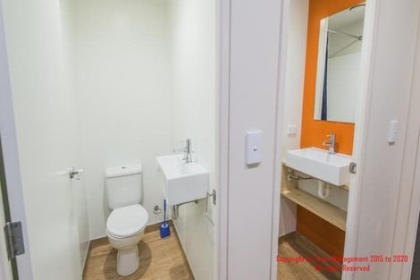Photo of property in Empire Apartments, 1327/21 Whitaker Place, Grafton, Auckland, 1010