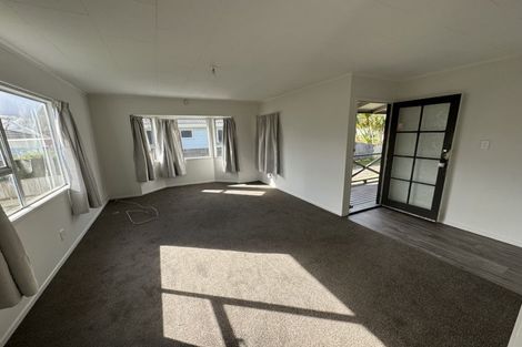Photo of property in 49 Burundi Avenue, Clendon Park, Auckland, 2103