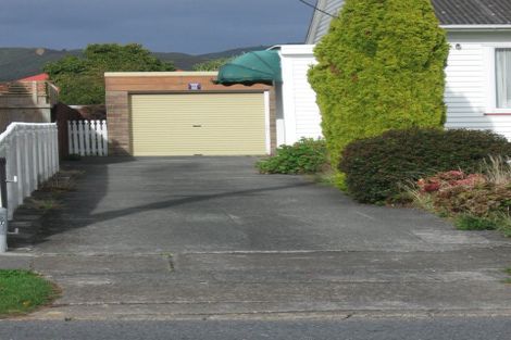 Photo of property in 15 Burcham Street, Taita, Lower Hutt, 5011