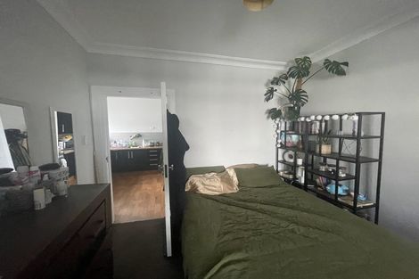 Photo of property in 105 Majoribanks Street, Mount Victoria, Wellington, 6011