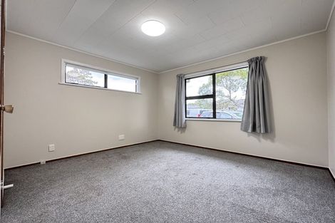 Photo of property in 16 Ulay Place, Clover Park, Auckland, 2019