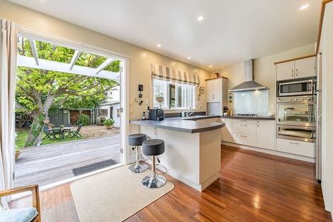 Photo of property in 36 Britannia Street, Petone, Lower Hutt, 5012
