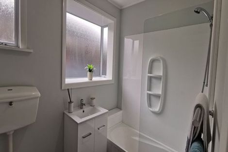 Photo of property in 9 Mappleton Avenue, Burnside, Christchurch, 8053