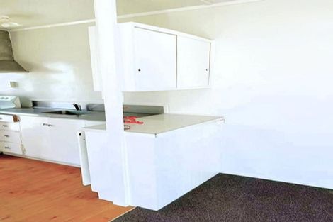 Photo of property in 28 Landscape Road, Papatoetoe, Auckland, 2025
