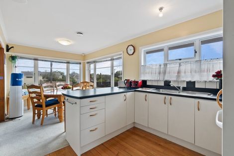 Photo of property in 12 Hooks Road, Manurewa, Auckland, 2102