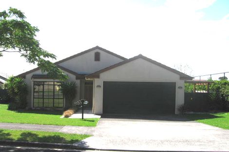Photo of property in 7 Graven Court, Henderson, Auckland, 0612