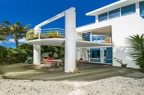 Photo of property in 1/3 Seaview Road, Milford, Auckland, 0620