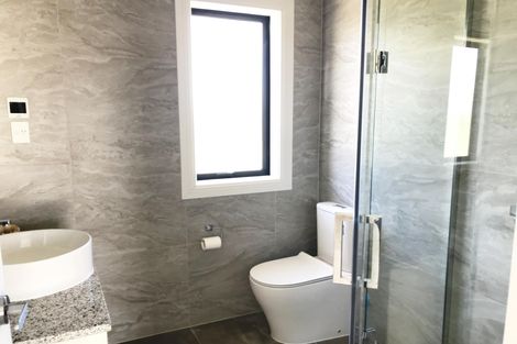 Photo of property in 30 Mcintosh Drive, Pokeno, 2471