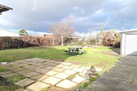Photo of property in 60 Acacia Avenue, Upper Riccarton, Christchurch, 8041