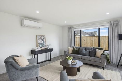 Photo of property in 21a Weraroa Road, Levin, 5510