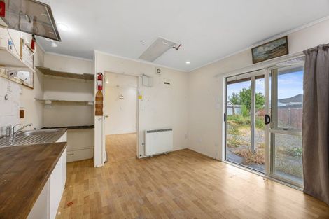 Photo of property in 76 Wattle Drive, New Brighton, Christchurch, 8083