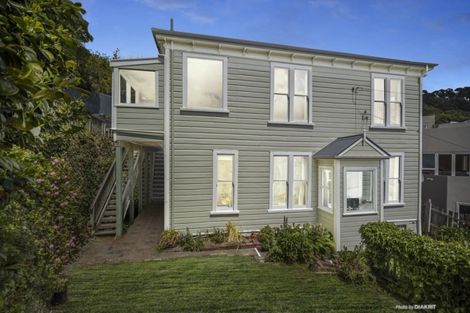 Photo of property in 33 Hay Street, Oriental Bay, Wellington, 6011