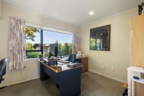 Photo of property in 19 Sylvan Park Avenue, Milford, Auckland, 0620
