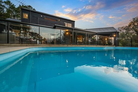 Photo of property in 7 Attwood Road, Paremoremo, Auckland, 0632