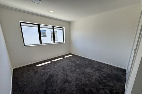Photo of property in 22c Toru Street, Te Atatu Peninsula, Auckland, 0610