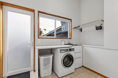 Photo of property in 15 Sissinghurst Court, Bethlehem, Tauranga, 3110