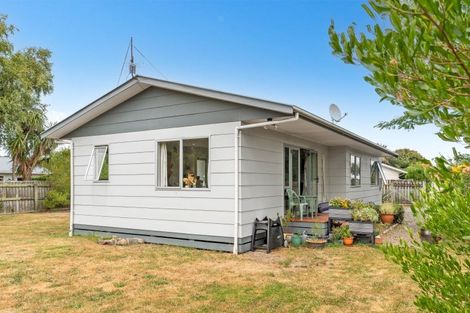 Photo of property in 4 Baillie Crescent, Carterton, 5713