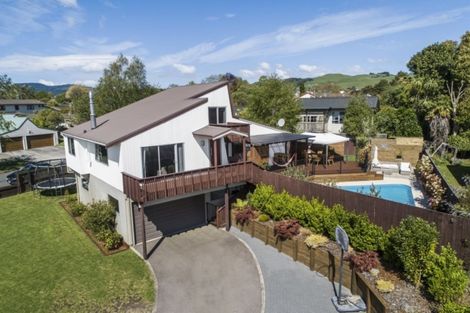 Photo of property in 1 Waitawa Place, Lynmore, Rotorua, 3010