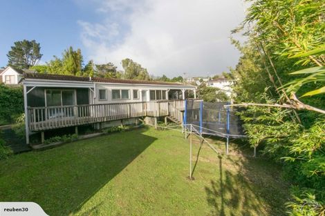 Photo of property in 50a Sunnyside Road, Sunnyvale, Auckland, 0612