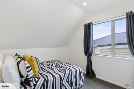 Photo of property in 54a Strathavon Road, Miramar, Wellington, 6022