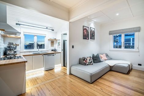 Photo of property in 1/134 Birkenhead Avenue, Birkenhead, Auckland, 0626