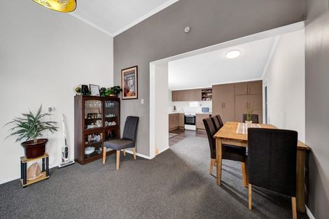 Photo of property in 48 Puriri Street, Hawera, 4610