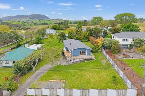 Photo of property in 14 View Street, Maungaturoto, 0520