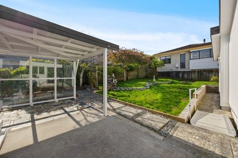 Photo of property in 34 Bucklands Beach Road, Bucklands Beach, Auckland, 2012