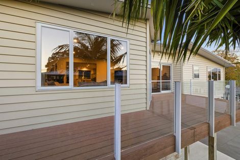 Photo of property in 3a Lorna Street, Lynmouth, New Plymouth, 4310