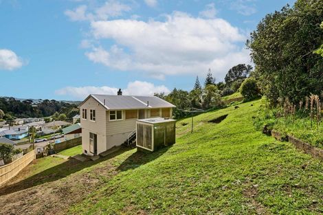 Photo of property in 35 Durham Street, Cannons Creek, Porirua, 5024