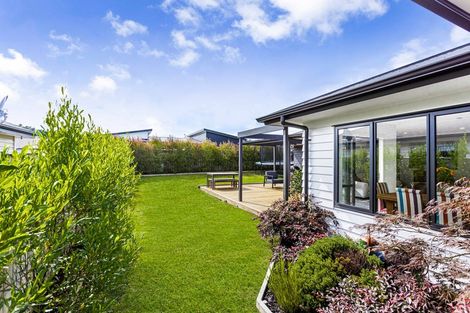 Photo of property in 7 Tilly Lane, Huapai, Kumeu, 0810