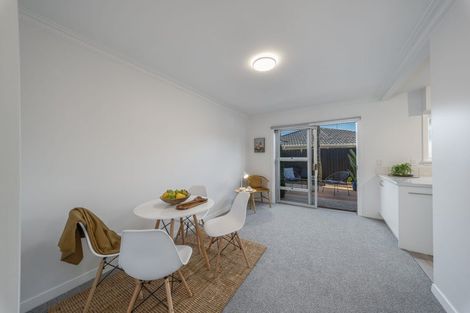 Photo of property in 3/58 Office Road, Merivale, Christchurch, 8014