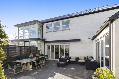 Photo of property in 98a Watford Street, Strowan, Christchurch, 8052