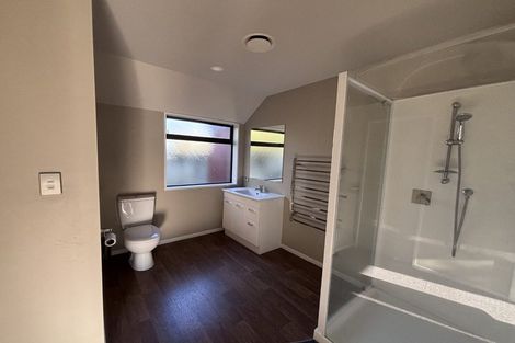 Photo of property in 4 Regalwood Close, Parklands, Christchurch, 8083