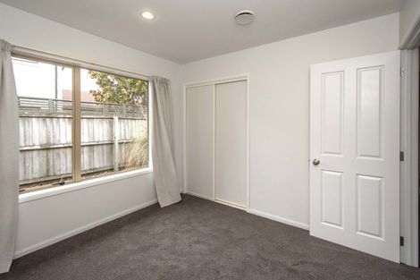 Photo of property in 8 Blarney Place, Casebrook, Christchurch, 8051