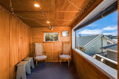 Photo of property in 424 Evans Bay Parade, Hataitai, Wellington, 6021